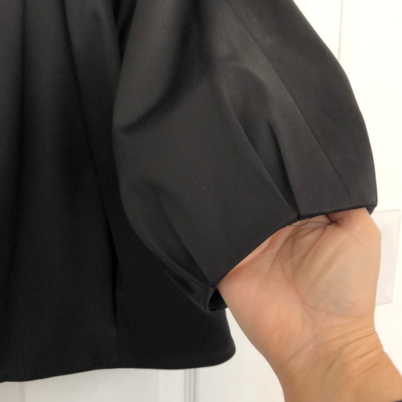 Apostrophe Puffed Sleeve Jacket - Picture 6 of 6